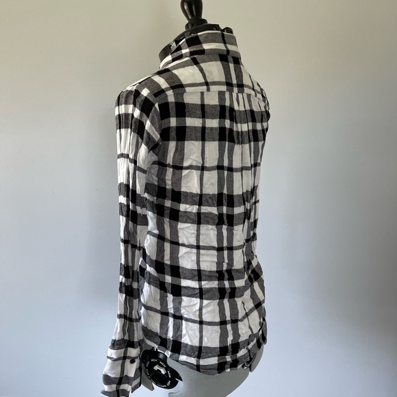 Banana Republic Dillon Necktie Blouse - Picture 3 of 6